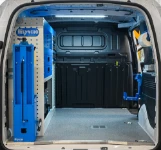 01_Allestimento solo sulla parete sinistra su Doblò per reti gas (1)