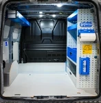 01_Ford Custom per pulizia pannelli solari (1)