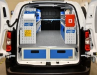 01_Partner Peugeot 2018 L1H1 con arredamento Syncro System per lavori edili 