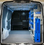 01_Transporter L1 H1 arredato per manutenzione e stoccaggio sistemi antincendio