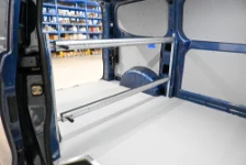 02_Custom con rivestimenti e barre fermacarico 