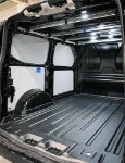 02_Dettaglio parete sinistra Volkswagen Transporter senza arredi, solo Syncroblock 