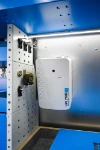 02_Il dispositivo nebbiogeno posizionato sul rivestimento del furgone 