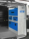 03_Cassetti, scaffali e portavaligette Syncro Ultra su Jumpy
