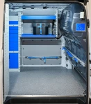 03_Parete destra di Vito con cassetti e contenitori trasparenti estraibili 