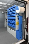 03_Parete magazzino su Jumper con contenitori in plastica estraibile Syncro e portamorsa