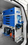 03_Portamorsa estraibile, cassetti, Ecoflow e compressore su Transporter