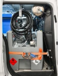 04_Paratia con serbatoio di aria compressa per furgone, ganci a soffitto su Doblò