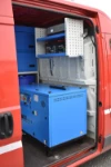 04_Paratia di fondo furgone per vigili del fuoco con generatore compressore e pensile