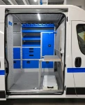 04_Tavolino su misura e slitta portageneratore su Boxer by Syncro 