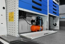05_Compressore per furgoni su Vivaro per macchinari agricoli 