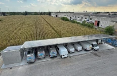 06_Moduli fotovoltaici su pensilina esterna Syncro