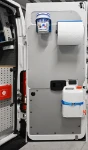 08_Accessori di pulizia su porta posteriore di Ducato per idraulico 