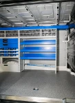 44_Paratia Crafter con accessori di bloccaggio, fermavaligie a terra