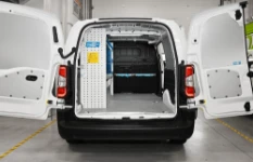 ALLESTIMENTO FURGONE OFFICINA MOBILE SU OPEL Combo 2018 L2 10a