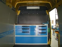 ALLESTIMENTO FURGONE OFFICINA MOBILE SU VOLKSWAGEN LT 1996 L2 H2 15b