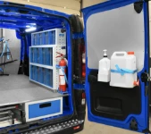 Allestimento Talento Fiat con cassettiere basculanti trasparenti e accessori