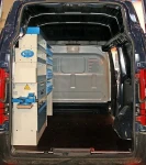 Vista d'insieme dell'allestimento Syncro Ultra nel vano di carico del NV250