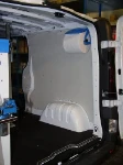 Modulo scaffalato Syncro Ultra nel NV250 con pannello portautensili e cassetti