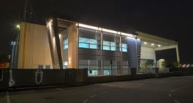 Bellissimi i nuovi uffici Syncro con l'illuminazione notturna!