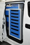 Cassetti metallici su NV200 accessibili da porta laterale