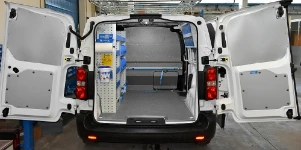 CASSETTIERE PER FURGONI SU PEUGEOT EXPERT 2016 L1 H1 04a