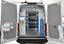 Daily Iveco trasformato in officina mobile con EcoFlow da Syncro System