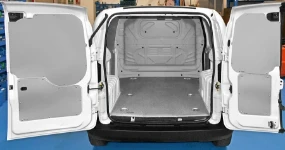 Fiat Fiorino con pianale e pannelli di protezione