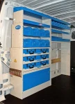 Modulo Syncro Ultra nel NV250 con cassetta di pronto soccorso e supporto per attrezzo
