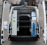 Furgone Master con allestimento per compressoristi