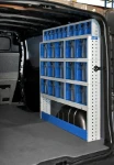 Modulo destro dell'allestimento Syncro Ultra nel NV250, con pannello portautensili e cassettiera