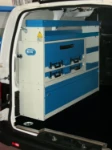 lato sinistro allestimento Nissan NV200