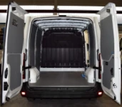 Mercedes Sprinter con pianale e rivestimenti interni Syncro System