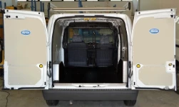 Mercedes Sprinter con pianale e rivestimenti interni Syncro System