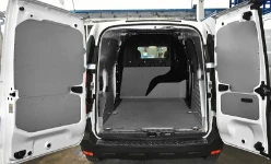 Mercedes Sprinter con pianale e rivestimenti interni Syncro System