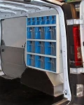 Modulo scaffalato Syncro Ultra nel NV250 con pannello portautensili e cassetti