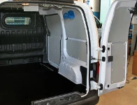 Pannellatura lato destro per NV200