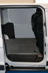 NV250 con rivestimento interno in legno e lamiera