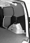 Rivestimento lato sinistro del Dacia Dokker con copriruota in alluminio mandorlato