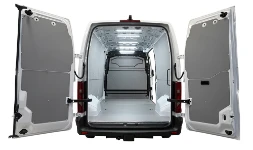 Pianale in legno e pannellature in lamiera preverniciata per Mercedes Sprinter