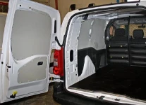 Pannelli porte e rivestimenti laterali con pianale per il Dacia Dokker
