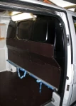 Protezione paratia divisoria su mercedes vito