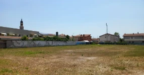 02_L’area dell’ex stabilimento, dopo le operazioni di demolizione e bonifica 