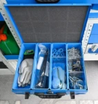 03_Valigetta nell’allestimento Syncro, con 4 vaschette 