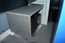 12_Vano a terra per batterie a bordo di Crafter con allestimento speciale