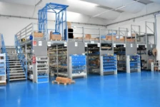 La moderna officina di allestimento Syncro System in Toscana