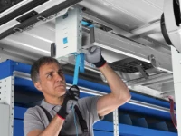 portascale interno per veicoli commerciali.