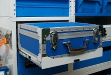 valigetta in alluminio per l'allestimento furgoni