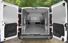 Rivestimento interno con pianale e pannellatura per Fiat Talento
