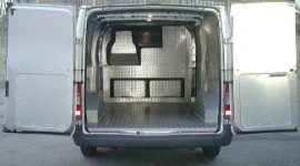 Rivestimento interno e allestimento con valige per Citroen Jumpy